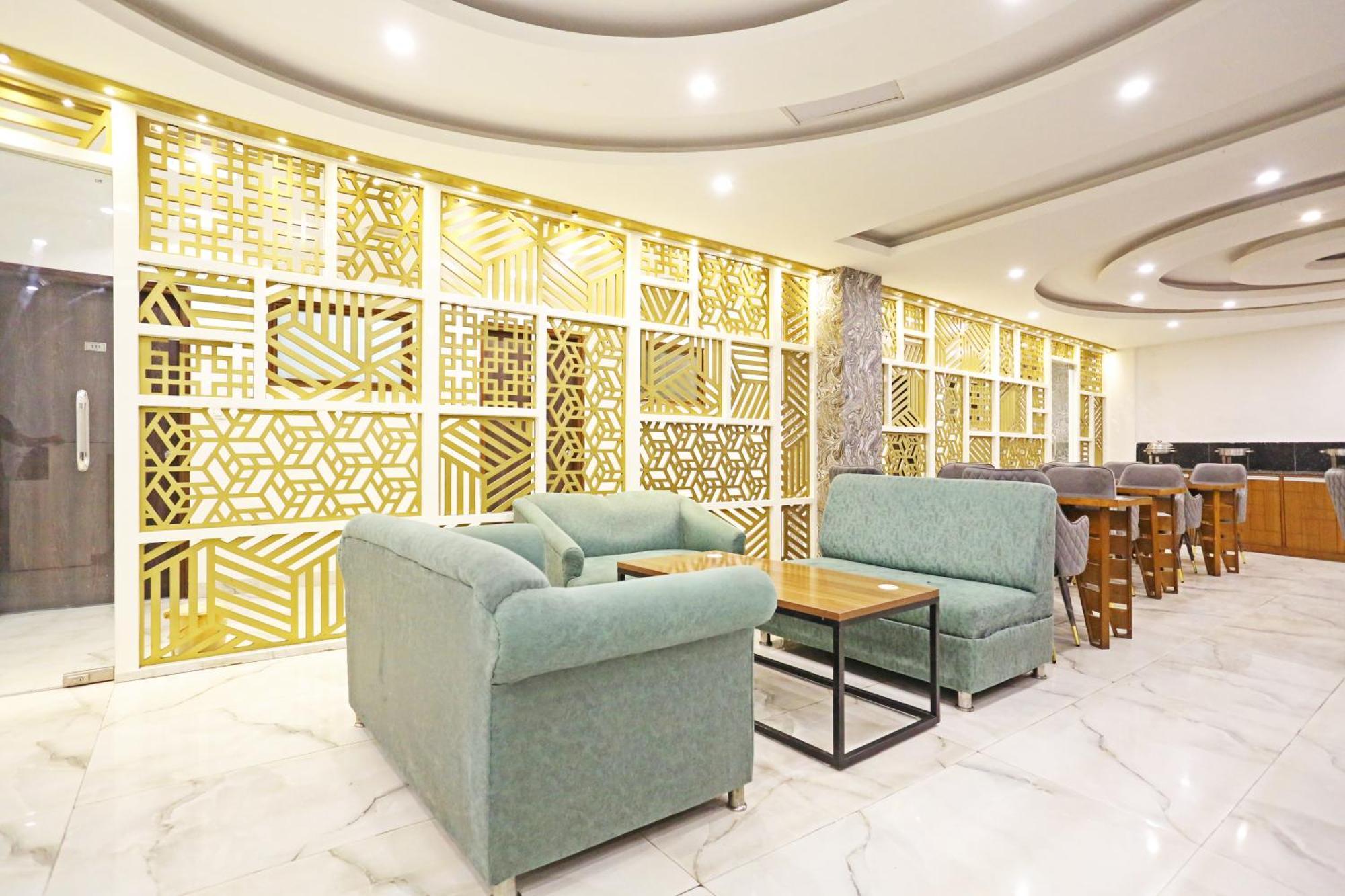 Hotel Ambrosia - A Boutique Hotel Нью-Дели Экстерьер фото